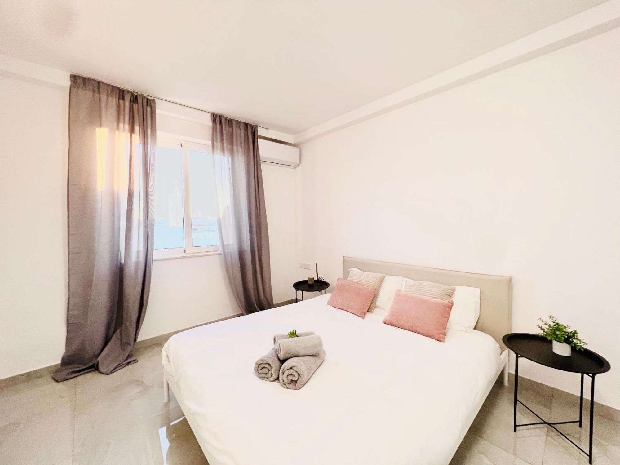 Sunshine Suits - Brand New Apartments Msida Eksteriør billede